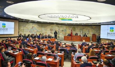 Balıkesir Büyükşehir Belediye Meclisi yeni döneminde ilk toplantısını gerçekleştirdi