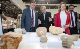 Jeoloji Festivali’nin açılışını Başkan Tugay yaptı İzmir depreme bilimin ışığında hazırlanacak