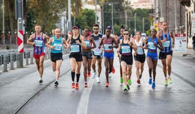 Toplu ulaşıma Maraton İzmir ayarı