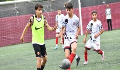 Çiğli’de 19 Mayıs Kutlamaları Futbol Turnuvası ile Başladı