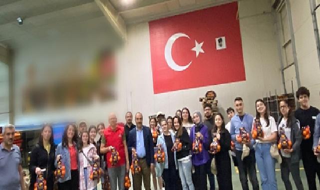 “İşinizi severek yapın, dürüst çalışın, hayal bile edemeyeceğiniz başarı peşinden gelecek”