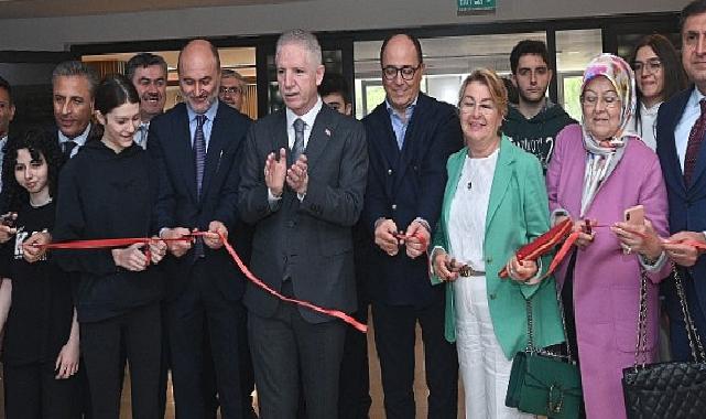 Kadıköy Anadolu Lisesi Kütüphanesi, Kayalar Ailesi Desteğiyle Yenilendi