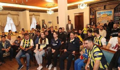 Nevşehir Belediye Başkanı Rasim Arı Fenerbahçe Beko’un, THY EuroLeague Final Four Maçını Gençlerle Birlikte izledi