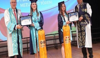 EÜ ile ADAU arasındaki çift diploma programı ilk mezunlarını verdi