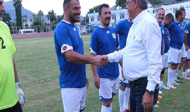 Kemer’de Masterler Futbol Turnuvası